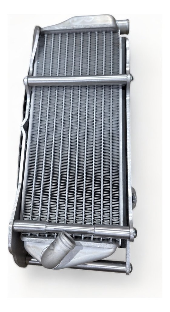 D_827914-MLA93522653422_102025-F.jpg Refuerzo Protector Radiador Gasgas Ec 125 2025