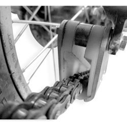 D_936116-MLA78687510067_082024-F.jpg Guia Cadenas Honda Xr 250 R 1986-2004