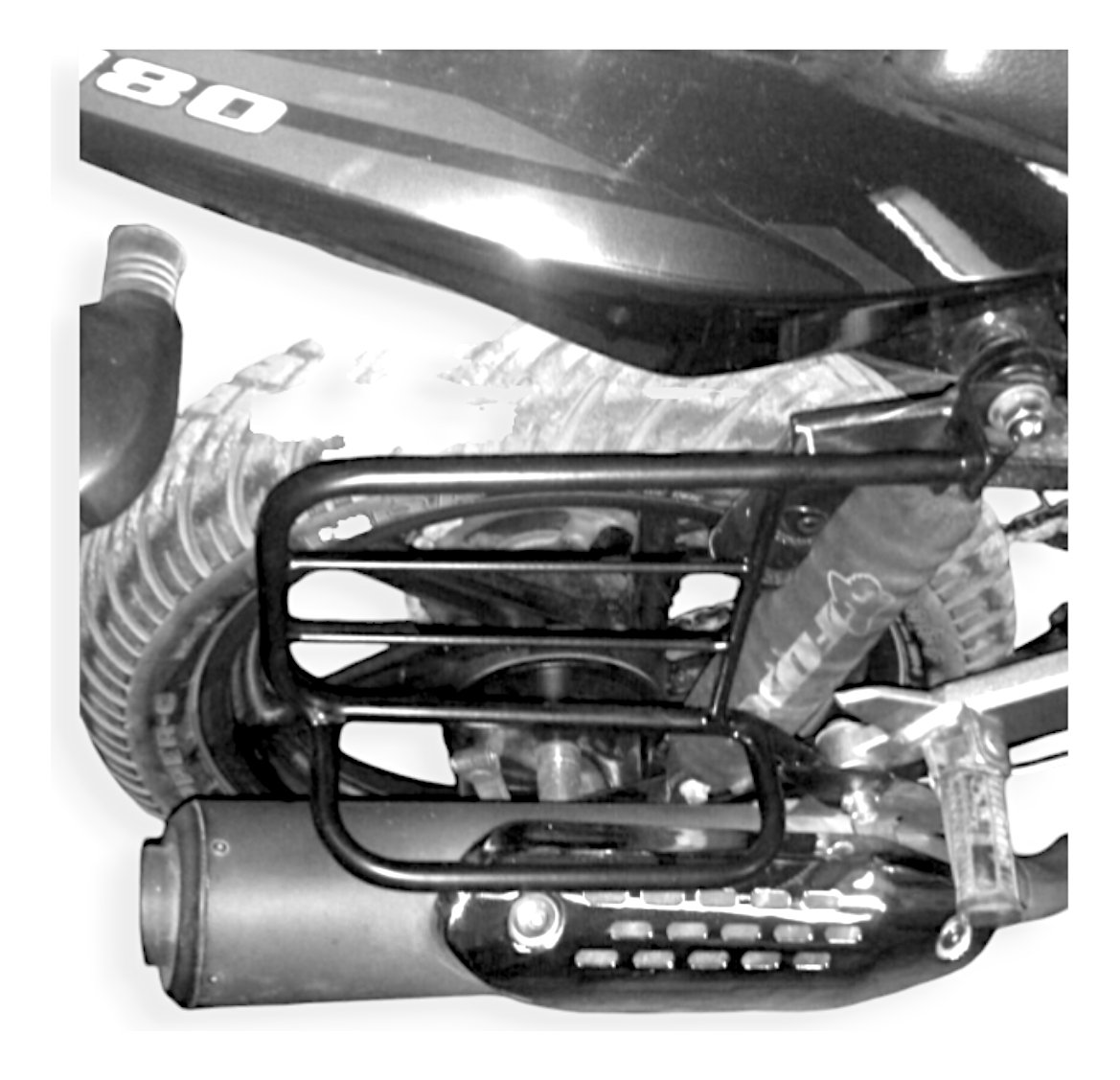 Soporte Lateral Alforja C/base Bajaj Rouser 180 F - Derecho