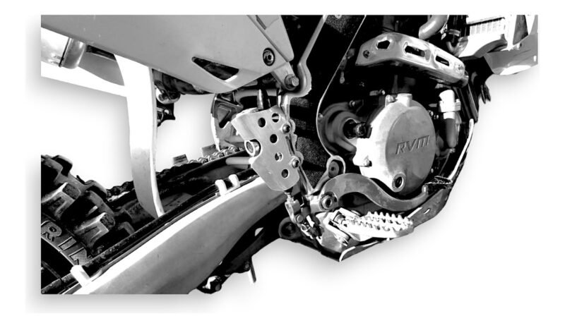 D_719115-MLA75644621859_042024-F.jpg Protector Bomba De Freno Trasero Honda Crf 250 R 2003-2017