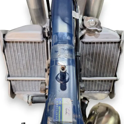 D_629087-MLA110219372528_052026-O.webp Refuerzo Protector Radiador Gasgas Mc 85 2021-2024