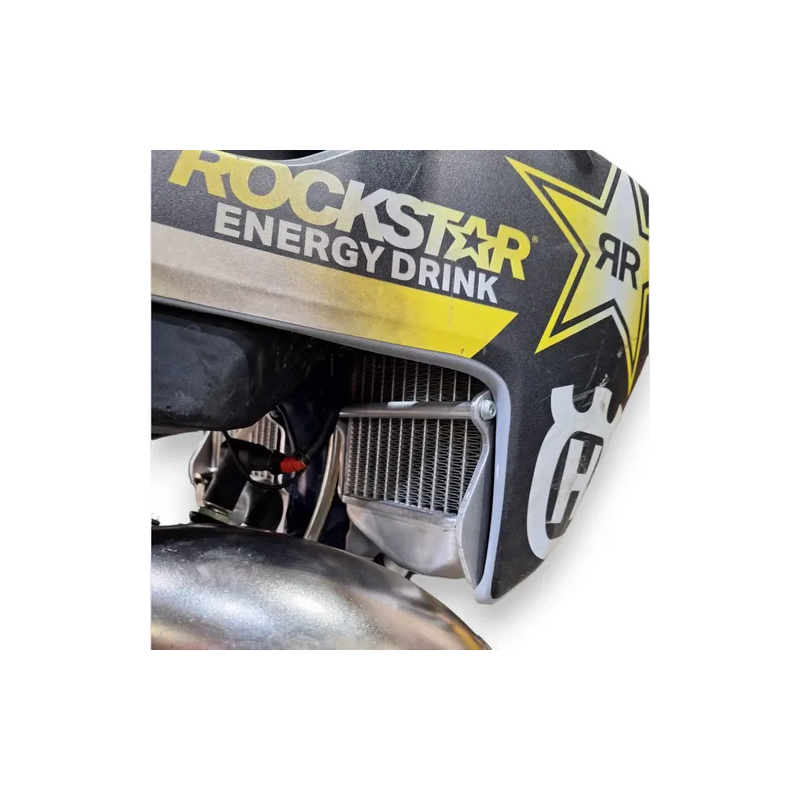 D_939114-MLA111142391915_052026-O.webp Refuerzo Protector Radiador Husqvarna Tc 85 2018-2024